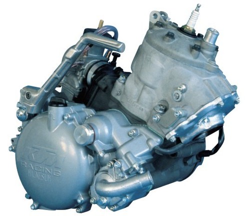 Product picture KTM 125 200 Engine Repair Manual 1999-2006